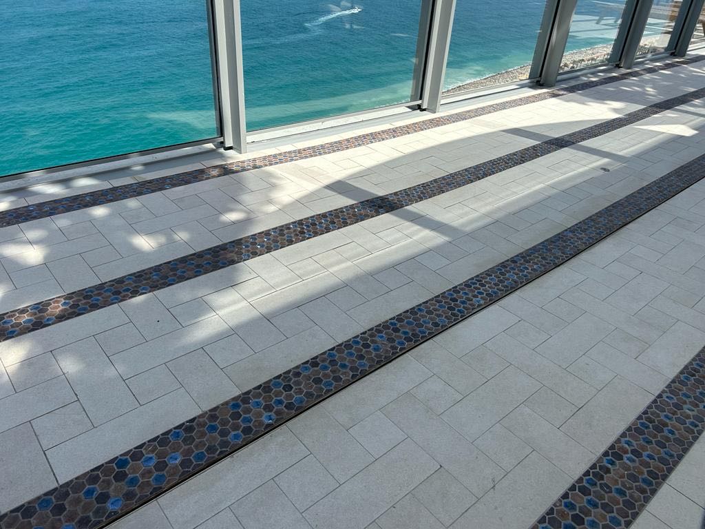 Royal Atlantis Hotel 