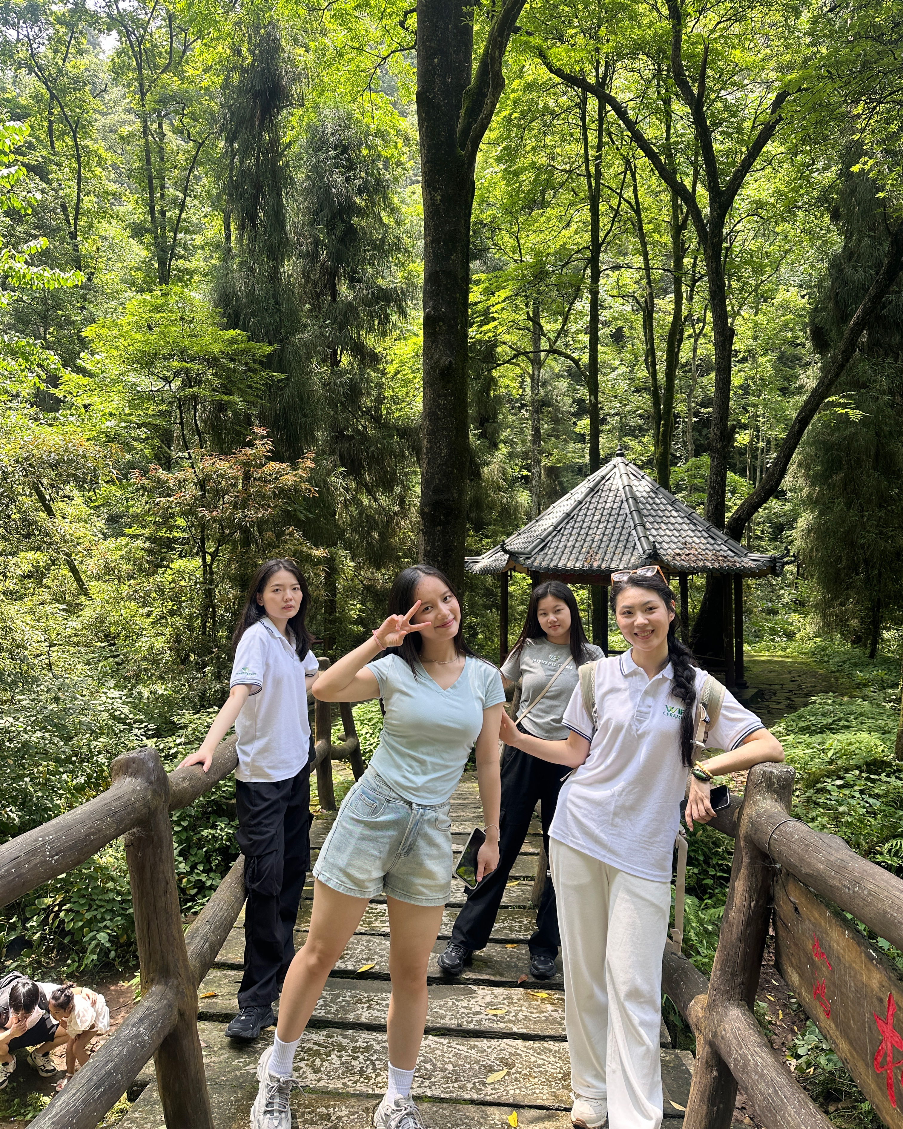 WiFi Ceramics Team Building in Zhangjiajie National Forest Park
