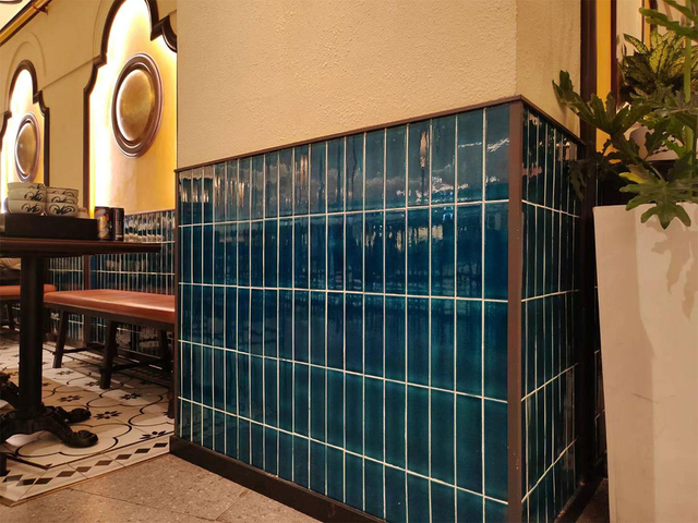 A Refreshing Fusion of Ocean and Forest: NARATI Tiles Elevate This Xiamen Restaurant