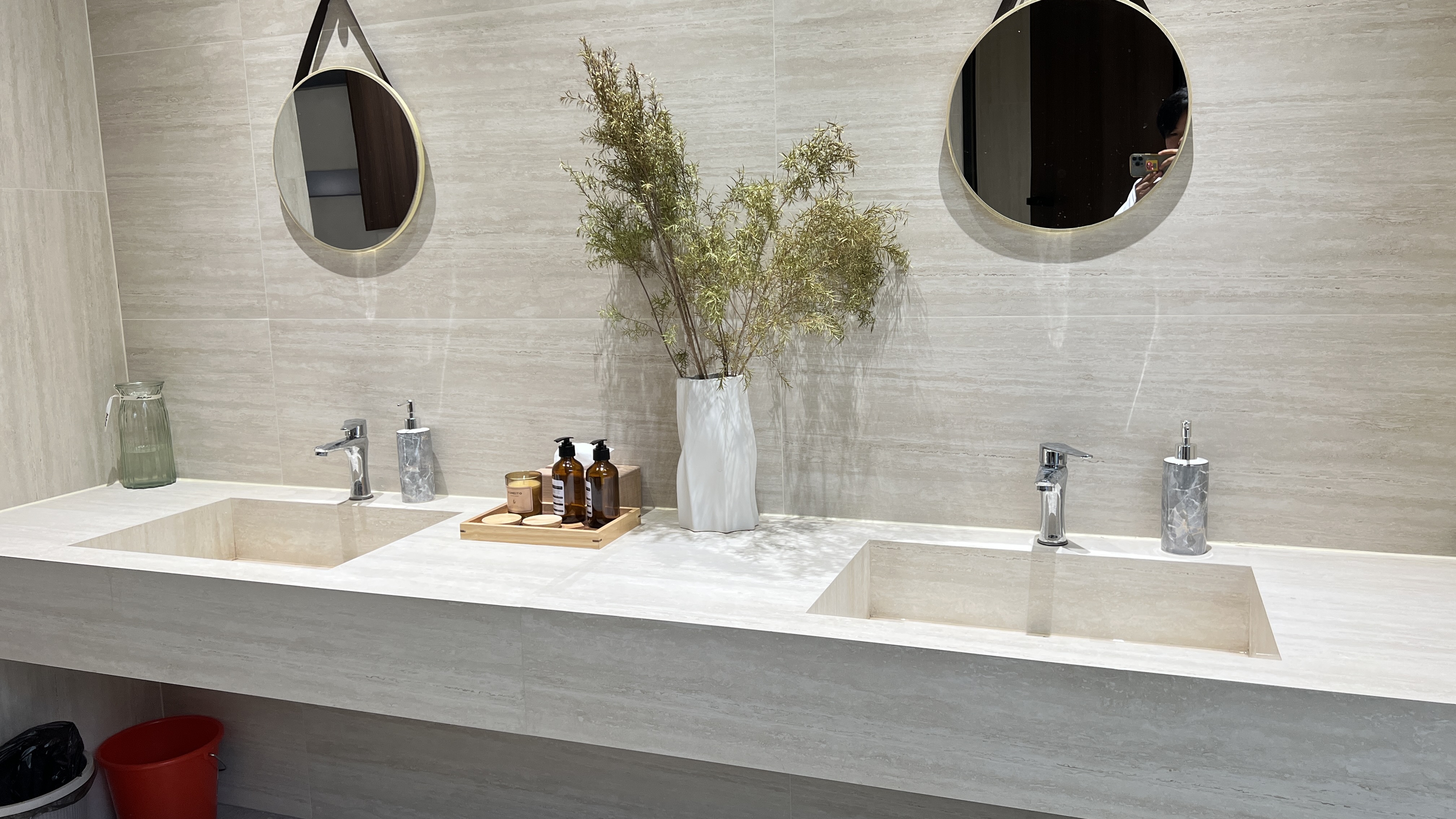 travertine porcelain basin and wall