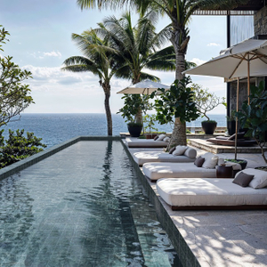 High-End Pool Tile 150x150mm-Venus Emerals