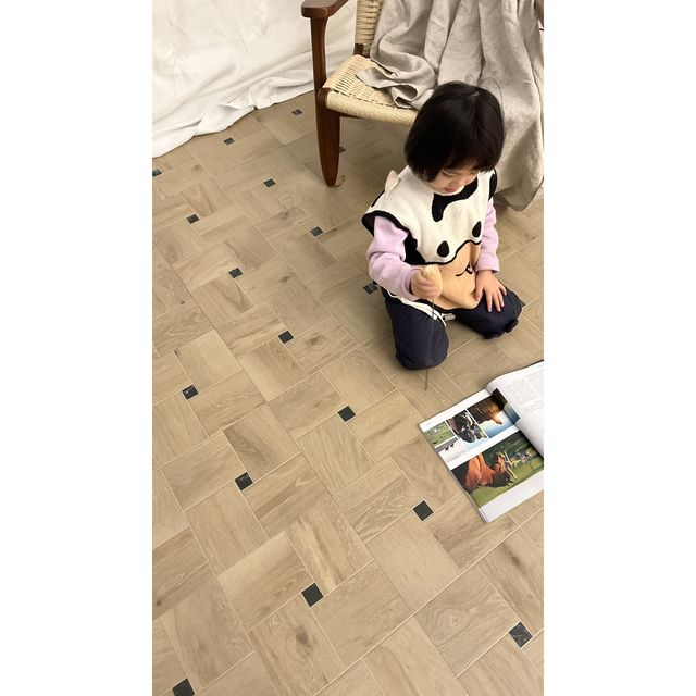 Wood Look Ceramic Floor Tile-GY01