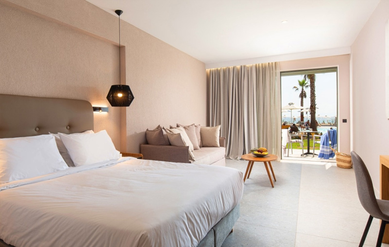 White Ceramic Floor Tile for Bedroom
