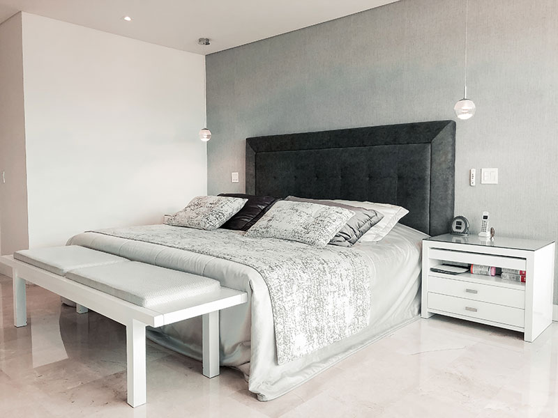 Calacatta Polished Floor Tile