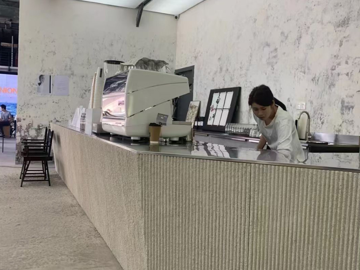 Tea-&-Coffee-Shop-in-Xiamen,-China4