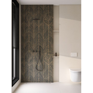 Vintage Patterned Wall Tiles In Shower–ZX66