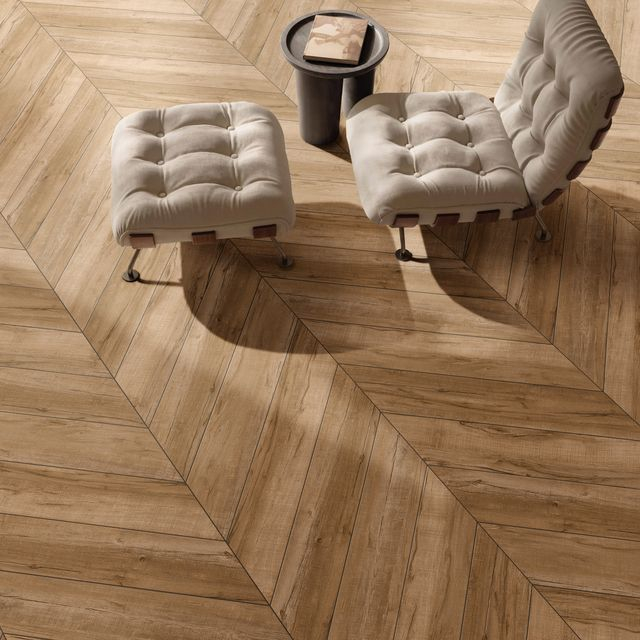 Realistic Sawn Wood Grain Tile-G12070